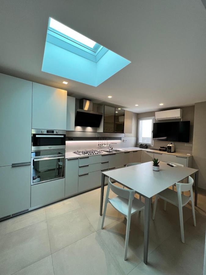 Mp Luxury House Villa Budoni Luaran gambar